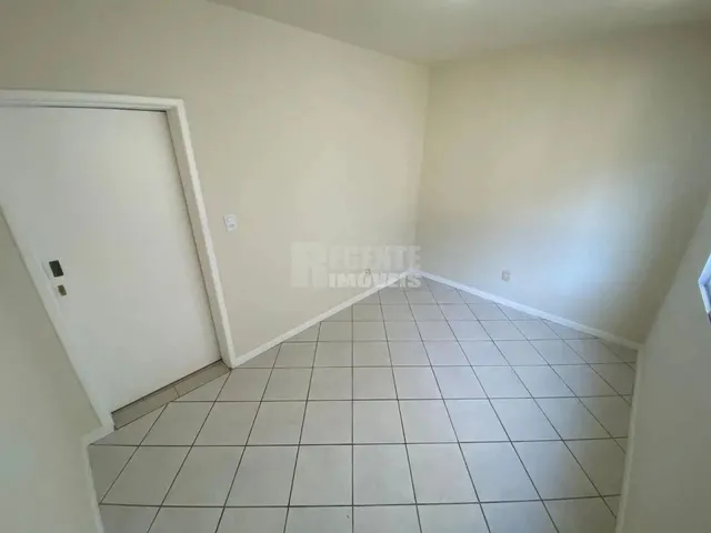 Imagem 4: Ótimo Apartamento de 3 Dormitórios no Bairro Trindade!