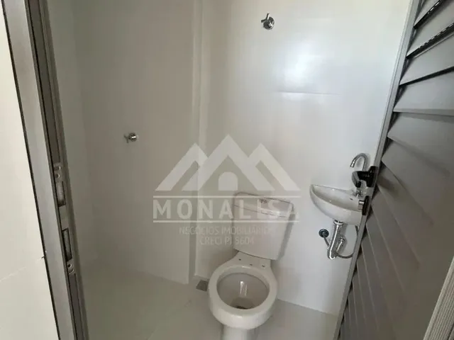 Imagem 16: Apartamento de Alto Luxo no Edifício Napoles