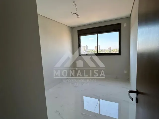 Imagem 9: Apartamento de Alto Luxo no Edifício Napoles