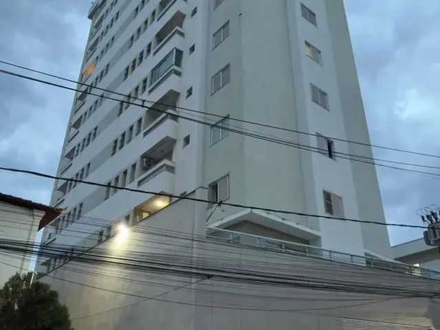 Imagem 2: Apê 4 Quartos - Centro