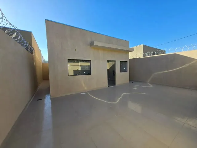 Imagem: Casa com 3 Quartos no Delfino!