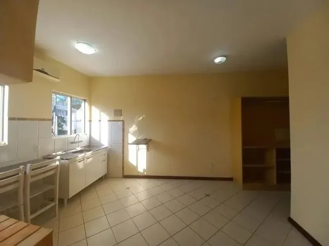 Imagem: Kitnete - Florianópolis Sc