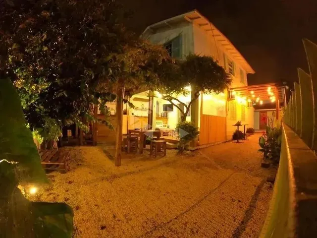 Imagem 4: Ampla Casa com 7 Quartos para Alugar na Lagoa da Conceição Florianópolis