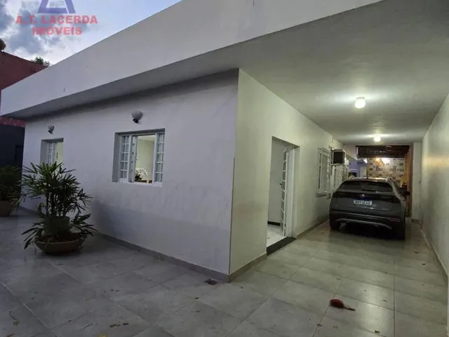 Imagem 12: Casa com 4 Quartos - Cândida Câmara