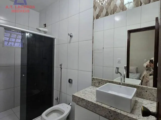 Imagem 13: Casa com 4 Quartos - Cândida Câmara