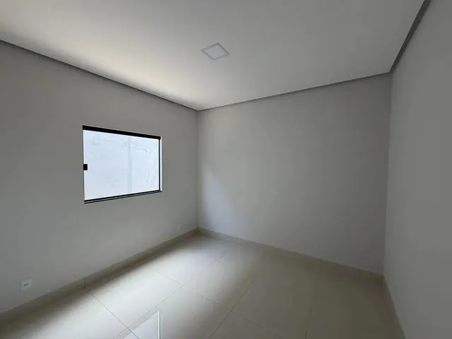 Imagem 9: Casa para Venda em Montes Claros, Interlagos, 3 Dormitórios, 1 Suíte, 2 Banheiros, 2
