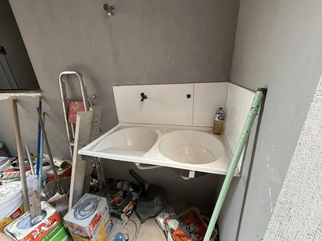 Imagem 10: Casa para Venda em Montes Claros, Interlagos, 3 Dormitórios, 1 Suíte, 2 Banheiros, 2