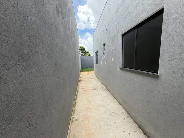 Imagem 5: Casa para Venda em Montes Claros, Interlagos, 3 Dormitórios, 1 Suíte, 2 Banheiros, 2