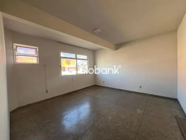 Imagem: Apartamento 2 Quartos À Venda em Montes