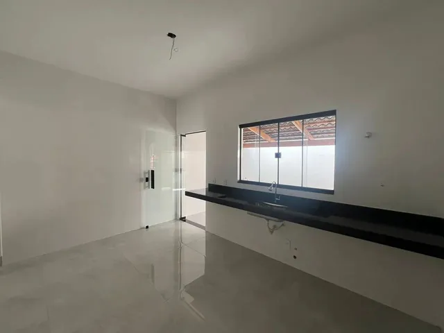 Imagem 8: Casa de 3 Quartos com Suite Setor Garavelo , Próximo do Terminal de Onibus