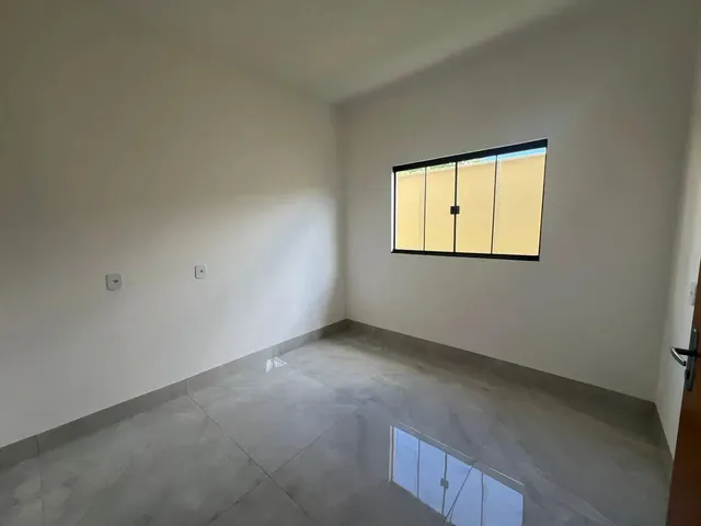 Imagem 2: Casa de 3 Quartos com Suite Setor Garavelo , Próximo do Terminal de Onibus