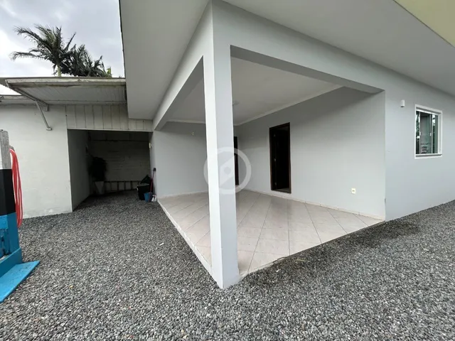 Imagem 4: Casa de 3 quartos com piscina!