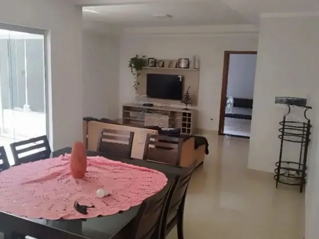 Imagem: Casa com 151M² com 03 Quartos À Venda
