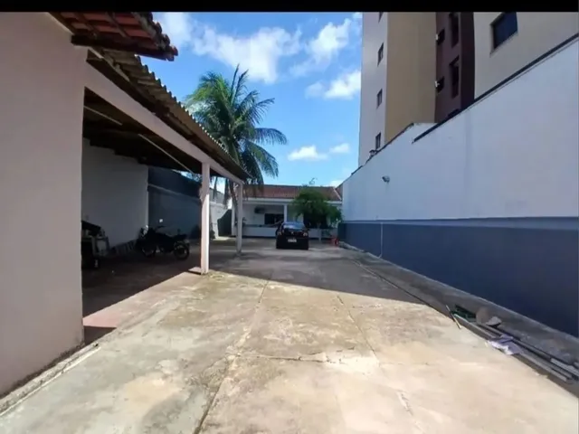 Imagem: Aluga-Se Uma Casa com 3 Quartos, na Rua