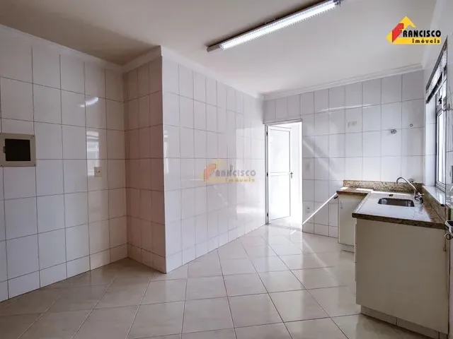 Imagem 2: Apartamento Cobertura para Aluguel, 3 Quartos, 1 Suíte, 1 Vaga, Centro - Divinópolis/Mg