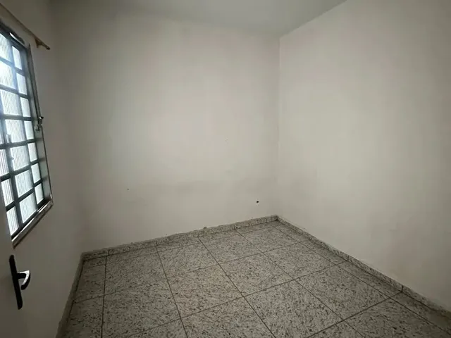 Imagem 12: Imóvel para Aluguel com 70 Metros Quadrados com 3 Quartos em Centro - Pouso Alegre - Mg