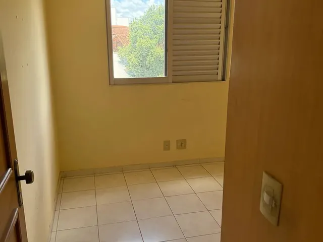 Imagem 5: Apartamento 3 Quartos com Suíte no Centro de Montes Claros - Garagem e Condomínio