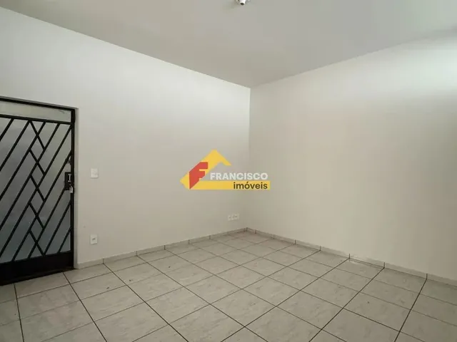 Imagem 3: Apartamento para Aluguel, 2 Quartos, 1 Suíte, Centro - Divinópolis/Mg
