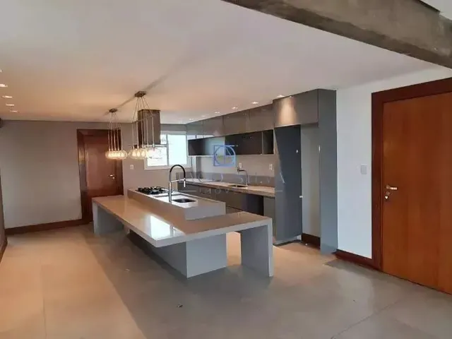 Imagem: Apartamento Duplex com 3 Dormitórios, 240