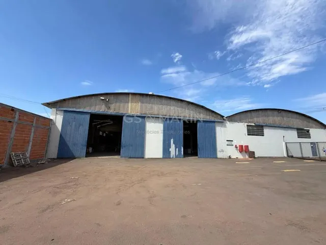 Imagem: Galpão com 1000 M² para Alugar na Vila