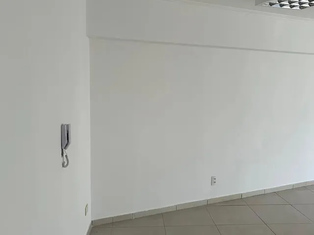 Imagem 7: Sala para Alugar em Londrina, Centro, com 50 M², Edifício Pioneiros do Café