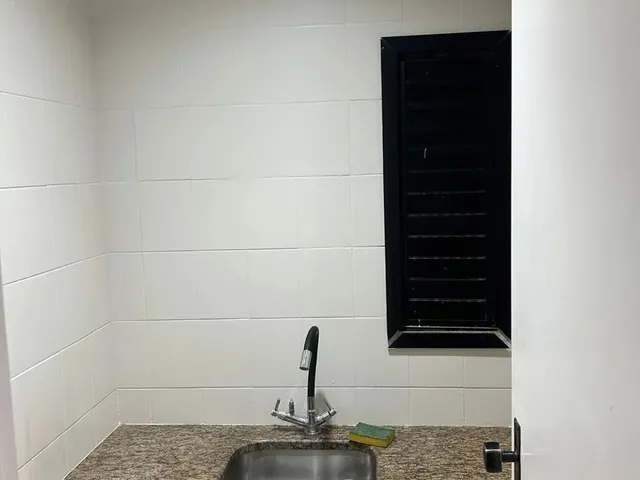 Imagem 3: Sala para Alugar em Londrina, Centro, com 50 M², Edifício Pioneiros do Café