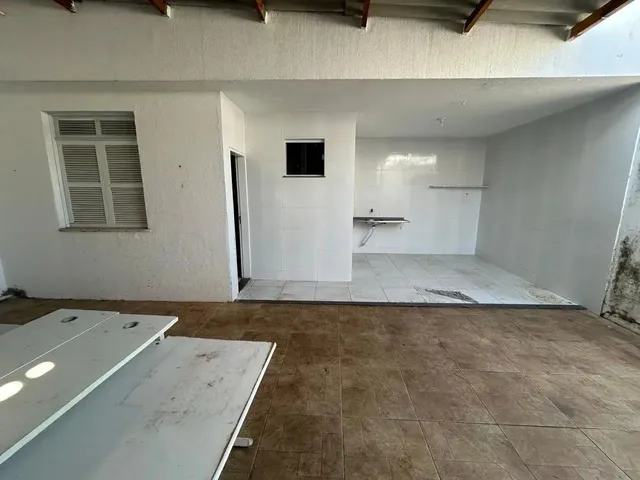 Imagem 14: Imóvel para Aluguel com 150 Metros Quadrados com 3 Quartos em Suíça - Aracaju - Se