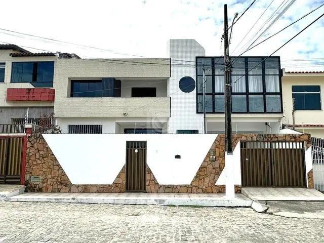 Imagem: Casa no Luzia, 4 Quartos, 4 Suítes, 2 Vagas