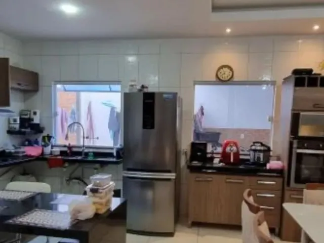 Imagem 1: Casa Duplex À Venda com 5 Quartos, 235,13M² em Juazeiro do Norte - Ceará Uma Linda Casa