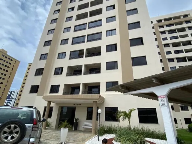 Imagem: Mulher para Dividir Apartamento