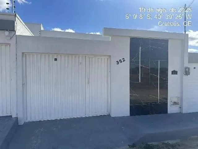 Imagem: A casa possui 2 Dormitórios, 1 Banheiro, 1 Vaga na