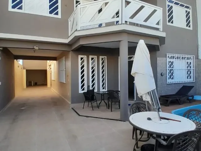 Imagem: Aluga-Se Casa de Dois Pavimentos com Piscina