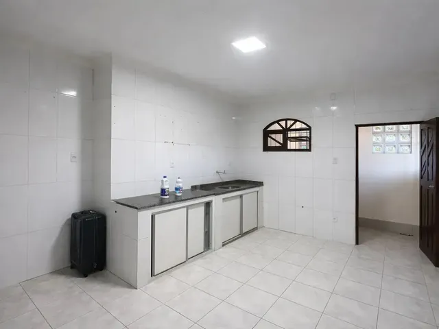 Imagem 5: Casa Térrea 2 Quartos (1 Suíte) Ampla e Espaçosa para Locação
