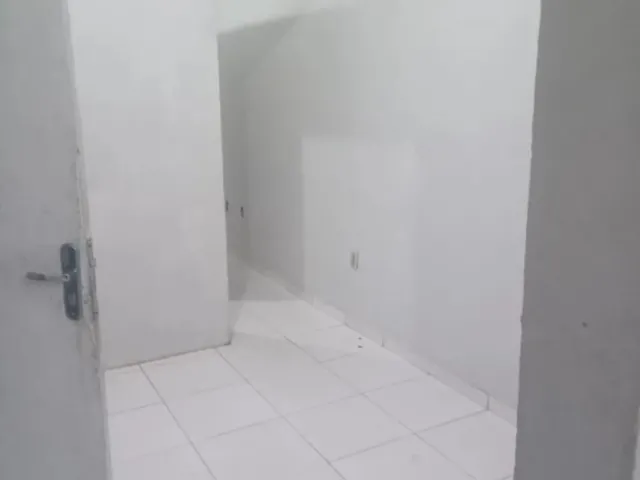 Imagem 5: Aluga-Se Casa em Cidade Nova 2/4 Primeiro Andar