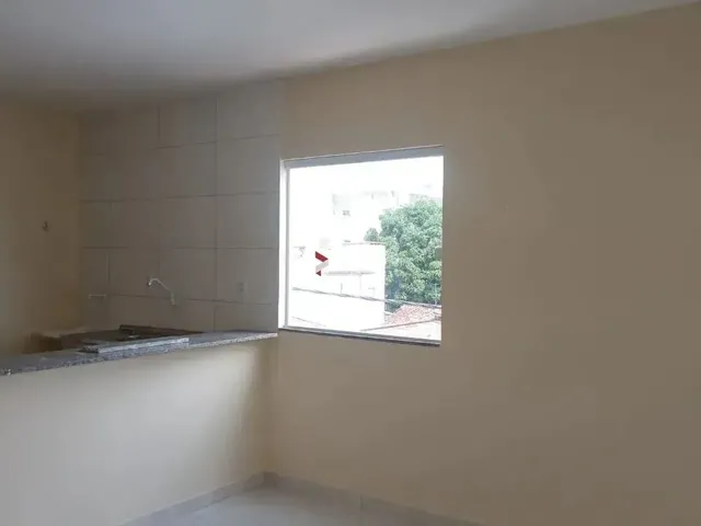 Imagem: Kitnet para Aluguel com 2 Quartos - Centro