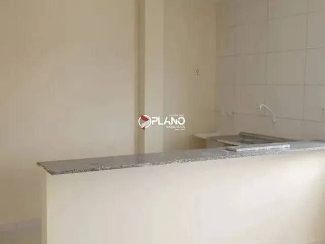 Imagem 3: Kitnet para Aluguel com 2 Quartos - Centro, Avenida Comandante Almiro