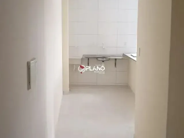 Imagem 10: Kitnet para Aluguel com 2 Quartos - Centro, Avenida Comandante Almiro