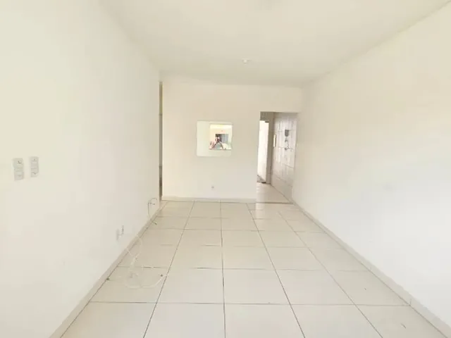 Imagem: Casa 3/4 com Suíte em Condomínio no Bairro