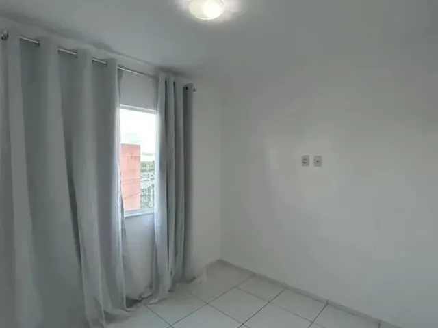Imagem 1: Vila de Espanha 2/4 C Suite no Sim; 3 Andar Nascente; C Armários de Cozinha