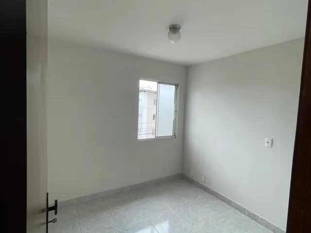 Imagem 5: Aluga-Se Apartamento 3 Quartos/ 2 Banheiros/ Sala Ampla Condomínio Parque das Acácias