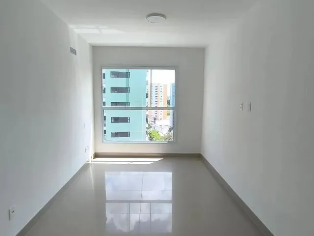 Imagem 4: Apartamento 2 Quartos, 1 Suíte, com Sala Ampliada e Dependência Completa na Farolandia