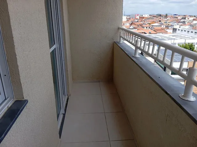 Imagem 8: Alugo Lindo Apartamento Bairro Muchila com 2/4, Suite e Varanda, Próximo Ao Centro.
