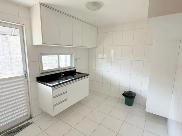 Imagem 12: Casa Duplex com 3 Suítes Próximo À Avenida Fraga Maia