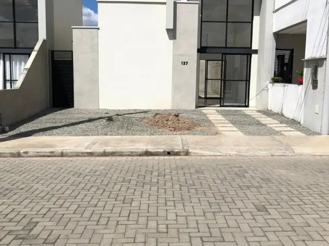 Imagem: Alugo Excelente Casa no Condomínio Fiori