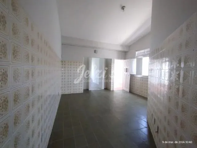 Imagem 5: Centro: Casa Ampla, Garagem, 3/4, Sendo 01 Suíte