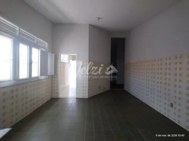 Imagem 10: Centro: Casa Ampla, Garagem, 3/4, Sendo 01 Suíte