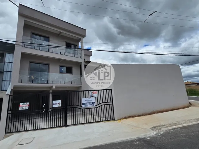 Imagem: Casa 180m² - 3 Qts (2 Suítes c/ Closet)