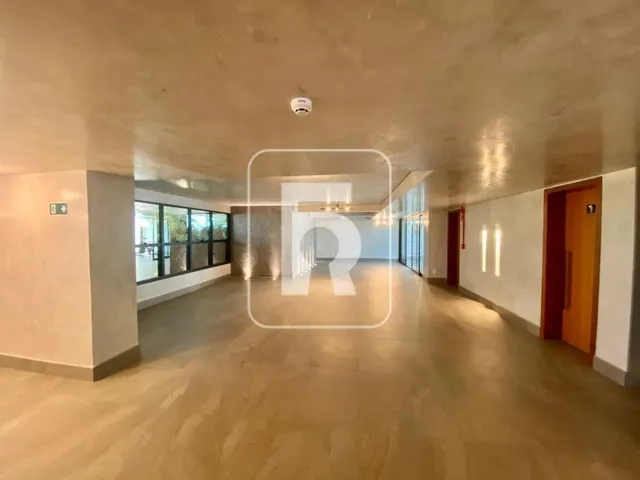 Imagem 2: Apartamento com 3 Dormitórios À Venda, 167 M² por R$ 980.000,00 - Campo Alegre