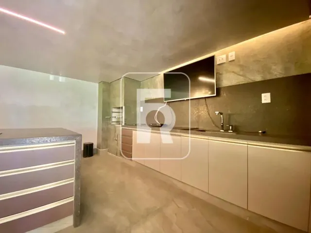 Imagem 9: Apartamento com 3 Dormitórios À Venda, 167 M² por R$ 980.000,00 - Campo Alegre
