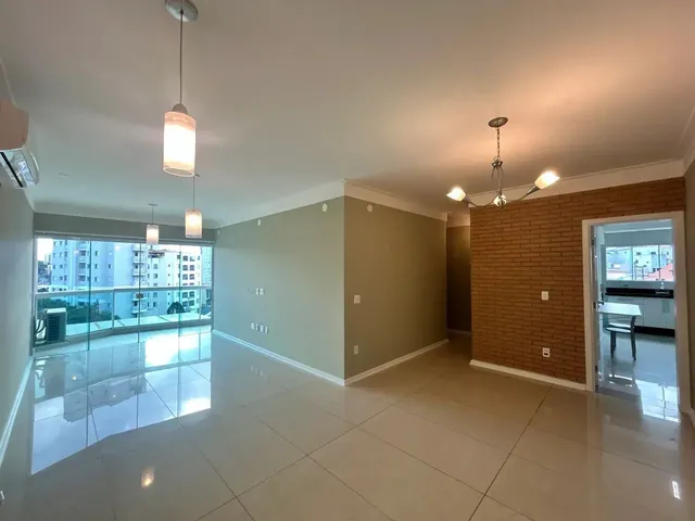 Imagem: O apartamento possui 3 Dormitórios, 3 Suítes, 5